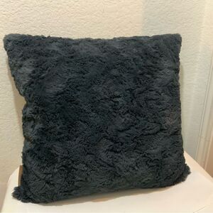 Koolaburra by UGG Bella Gray Decorative Sculpted Faux Fur Pillow 20”
